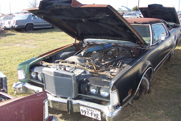 1973 Lincoln Continental Mark IV Parts Car 1